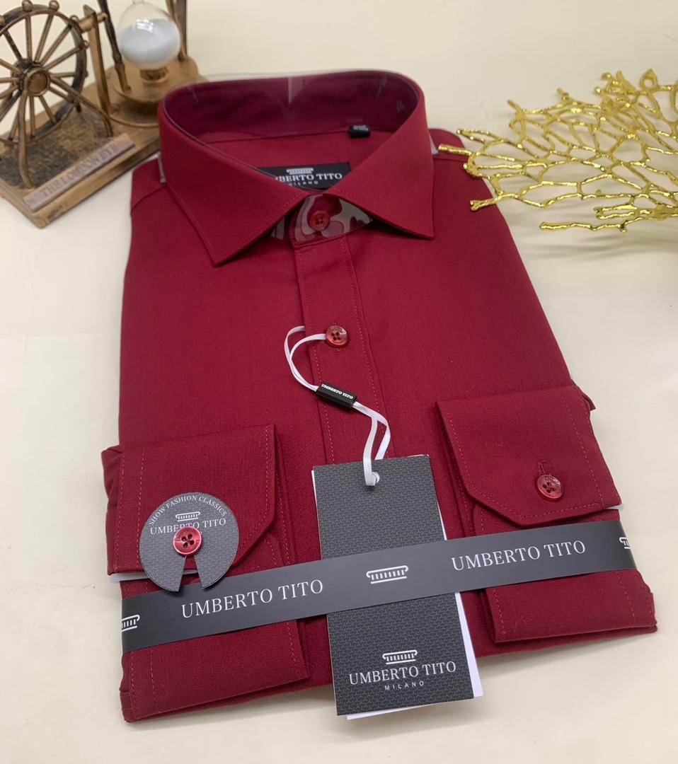 Umberto Tito Milano – Chemise Bordeaux Élégance